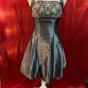 Y2K Camille La Vie size 0 pre loved great condition